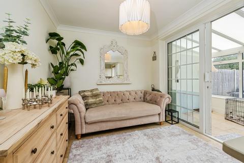 4 bedroom semi-detached house for sale, Gregg Hall Crescent, Lincoln
