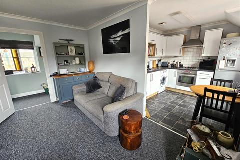 2 bedroom coach house for sale, Kestrel Park, Whitchurch, Tavistock