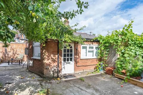 1 bedroom apartment to rent, Horn Lane, LONDON