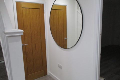 2 bedroom end of terrace house to rent, Little Bicton Place, Exmouth