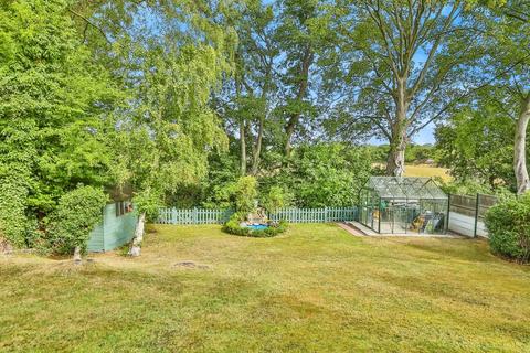 4 bedroom detached house for sale, Yew Tree Drive, CHESTERFIELD
