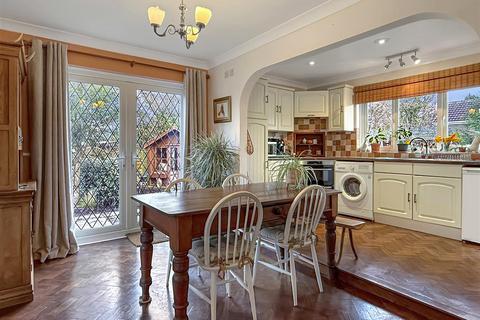 2 bedroom detached bungalow for sale, Bramley Meadow, Barnstaple EX32