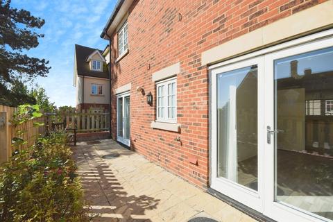 2 bedroom end of terrace house for sale, Dame Mary Walk, Halstead