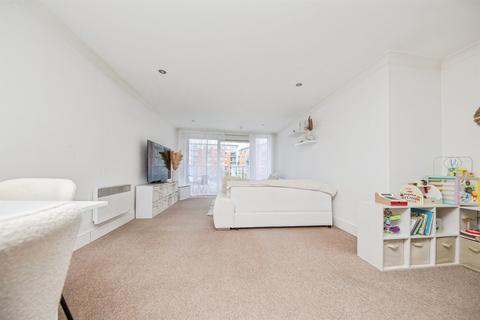 2 bedroom apartment for sale, Patteson Road, Ipswich