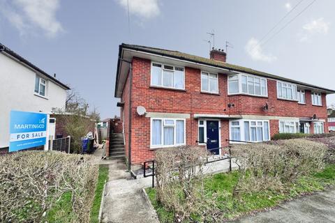 2 bedroom maisonette for sale, Birchett Road, Farnborough GU14