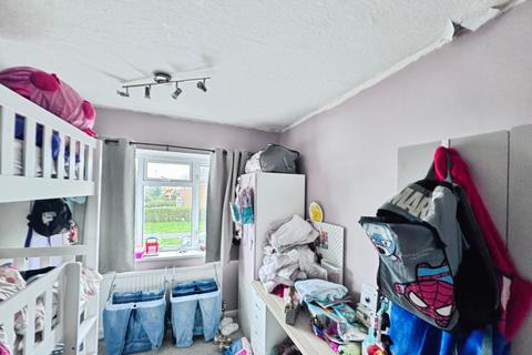 2 bedroom maisonette for sale, Birchett Road, Farnborough GU14