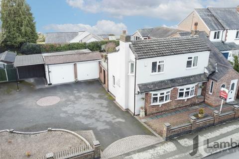 undefined, Evesham Road, Astwood Bank, B96