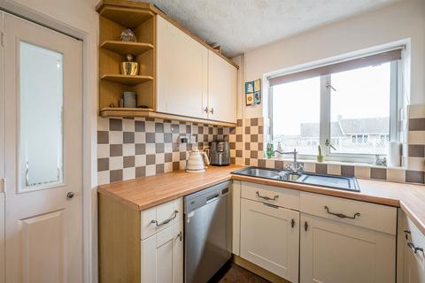 3 bedroom semi-detached house for sale, Hamilton Drive, Stourbridge, DY8 5EX
