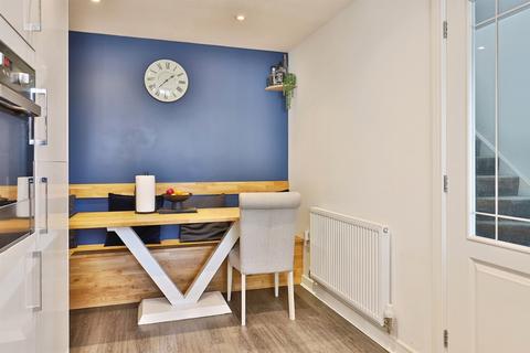 3 bedroom semi-detached house for sale, Carpenter Close, Poole