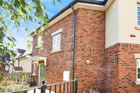 2 bedroom end of terrace house for sale, Dame Mary Walk, Halstead