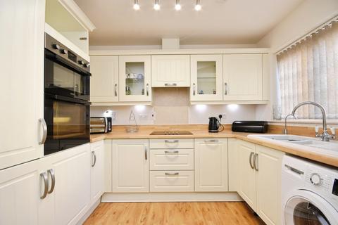 2 bedroom end of terrace house for sale, Dame Mary Walk, Halstead