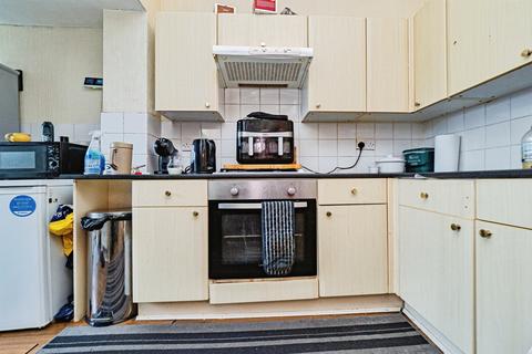 2 bedroom terraced house for sale, Belmont Street, Hull