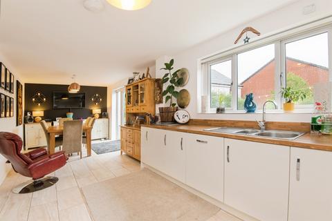 4 bedroom detached house for sale, Winder Crescent, Tiverton