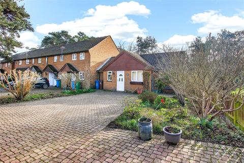 2 bedroom bungalow for sale, Queens Pine, Bracknell, Berkshire, RG12