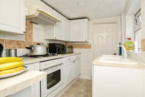 3 bedroom terraced house for sale, Gladstone Street, Peterborough