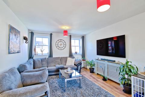 2 bedroom house for sale, Lancer Street, Colchester