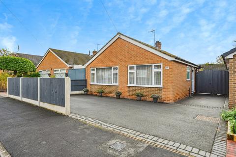2 bedroom detached bungalow for sale, Frazer Close, DERBY DE21