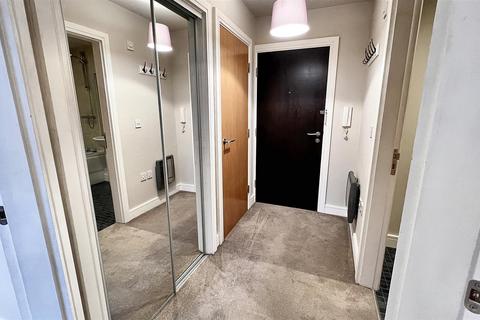 1 bedroom flat to rent, The Park, Kirkburton, Huddersfield