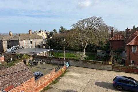 1 bedroom flat to rent, New Parade, Cromer NR27