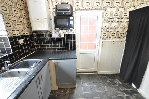 2 bedroom property for sale, Oldfield Road, Thorne, Doncaster, DN8