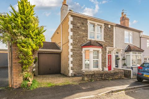 2 bedroom end of terrace house for sale, Edgeware Road, Bristol BS16