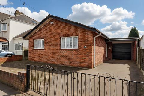 2 bedroom detached bungalow for sale, Cheltenham Drive, Leigh On Sea