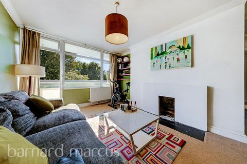West Drive, London