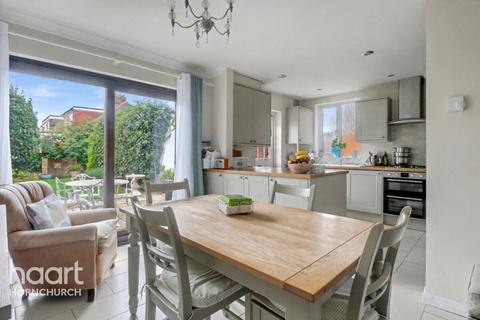 3 bedroom semi-detached house for sale, Peterborough Avenue, Upminster