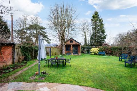 3 bedroom link detached house for sale, Mynthurst, Reigate RH2
