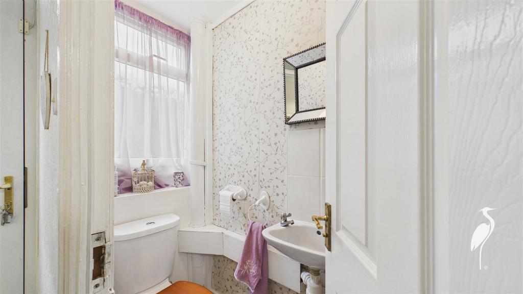 Cloakroom/WC