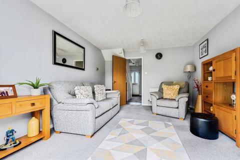 2 bedroom terraced house for sale, Speyside Close, Carterton
