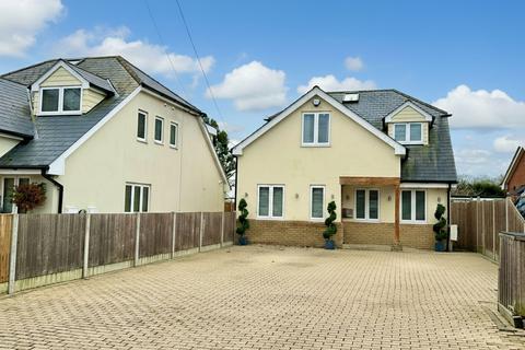 4 bedroom detached house for sale, Church Street, Billericay CM11
