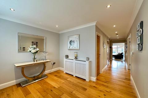 4 bedroom detached house for sale, Church Street, Billericay CM11