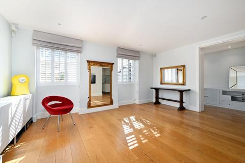 2 bedroom apartment to rent, 22 Sussex Square, East Sussex BN2