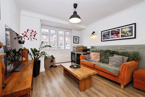 undefined, The Crescent, Andover