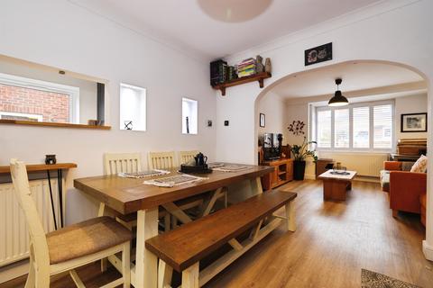 undefined, The Crescent, Andover