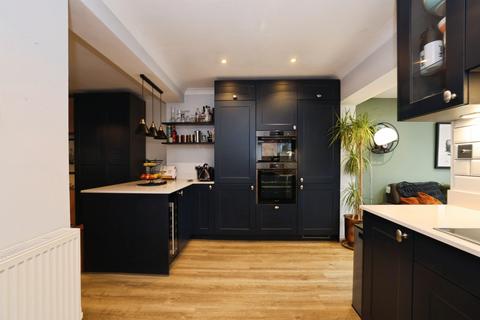 undefined, The Crescent, Andover