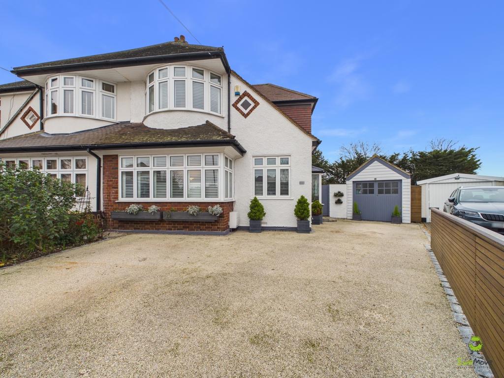 Presented by Clinton at Ewe Move Bexleyheath and Da
