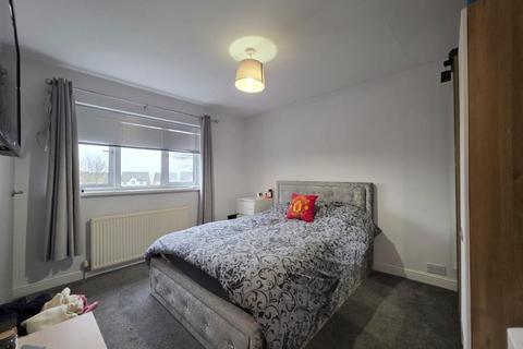 3 bedroom end of terrace house for sale, Eastern Avenue South, Northampton NN2
