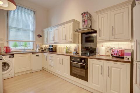 1 bedroom apartment for sale, Grand Avenue, Hove