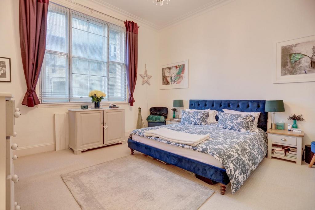 Bedroom 2.jpg