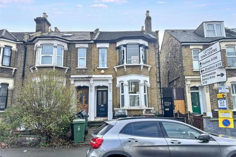 2 bedroom flat for sale, Grove Green Road, London