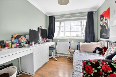4 bedroom semi-detached house for sale, Swaledale, Bracknell, Berkshire, RG12
