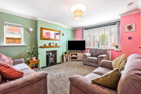 4 bedroom semi-detached house for sale, Station Road, Leicester, LE9