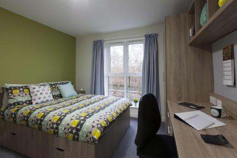 undefined, Sturge Close, Birmingham B29