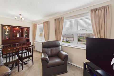 1 bedroom flat for sale, Beecholm Court, Ashbrooke, Sunderland