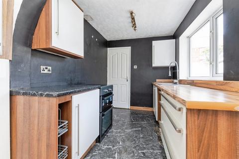 3 bedroom end of terrace house for sale, Barton Avenue, Hartlepool