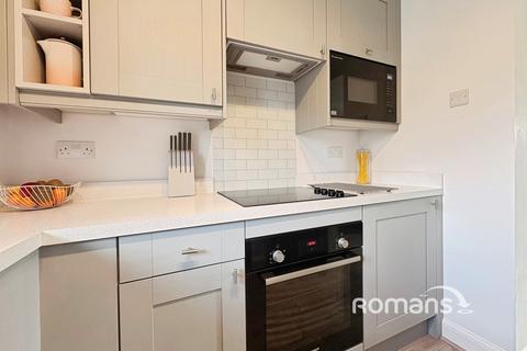1 bedroom apartment for sale, Campbell Close, Yateley, Hampshire