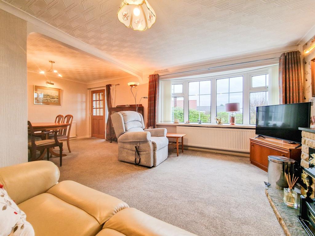 Living / Dining Room