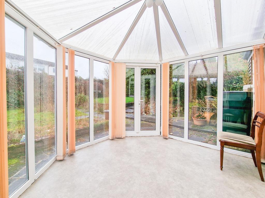 Private Sun-Room / Conservatory